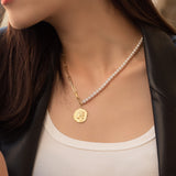 Queen Elizabeth (Pendant)