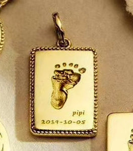Curtis (Embossed)