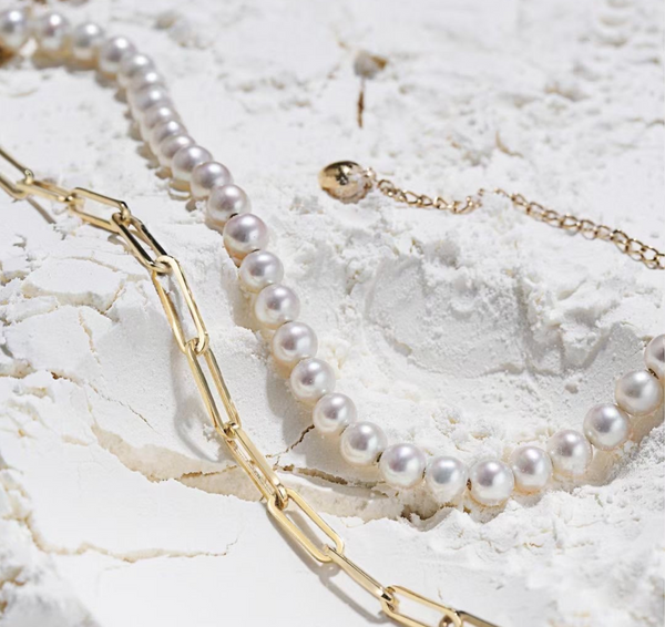 Queen Elizabeth (Chain)